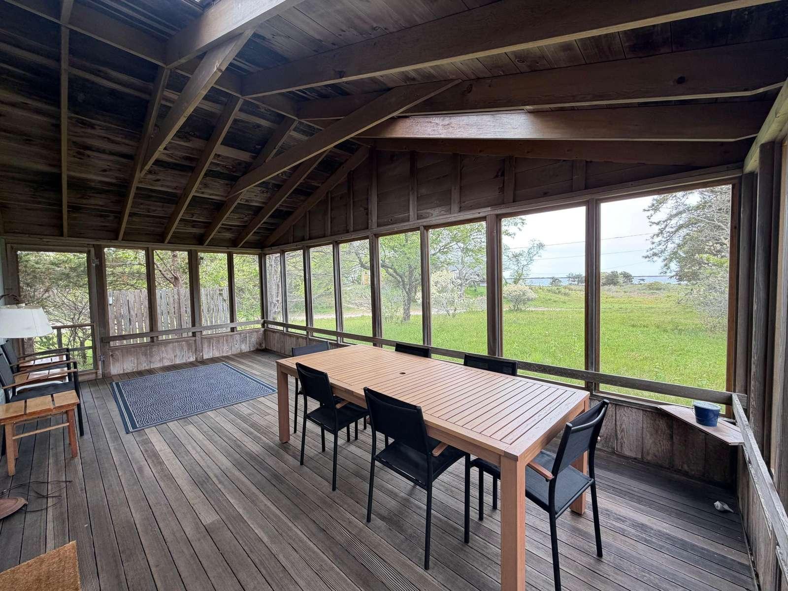 Chappy Water Views with Stretching Yard for Your Family of 6 Preview 0