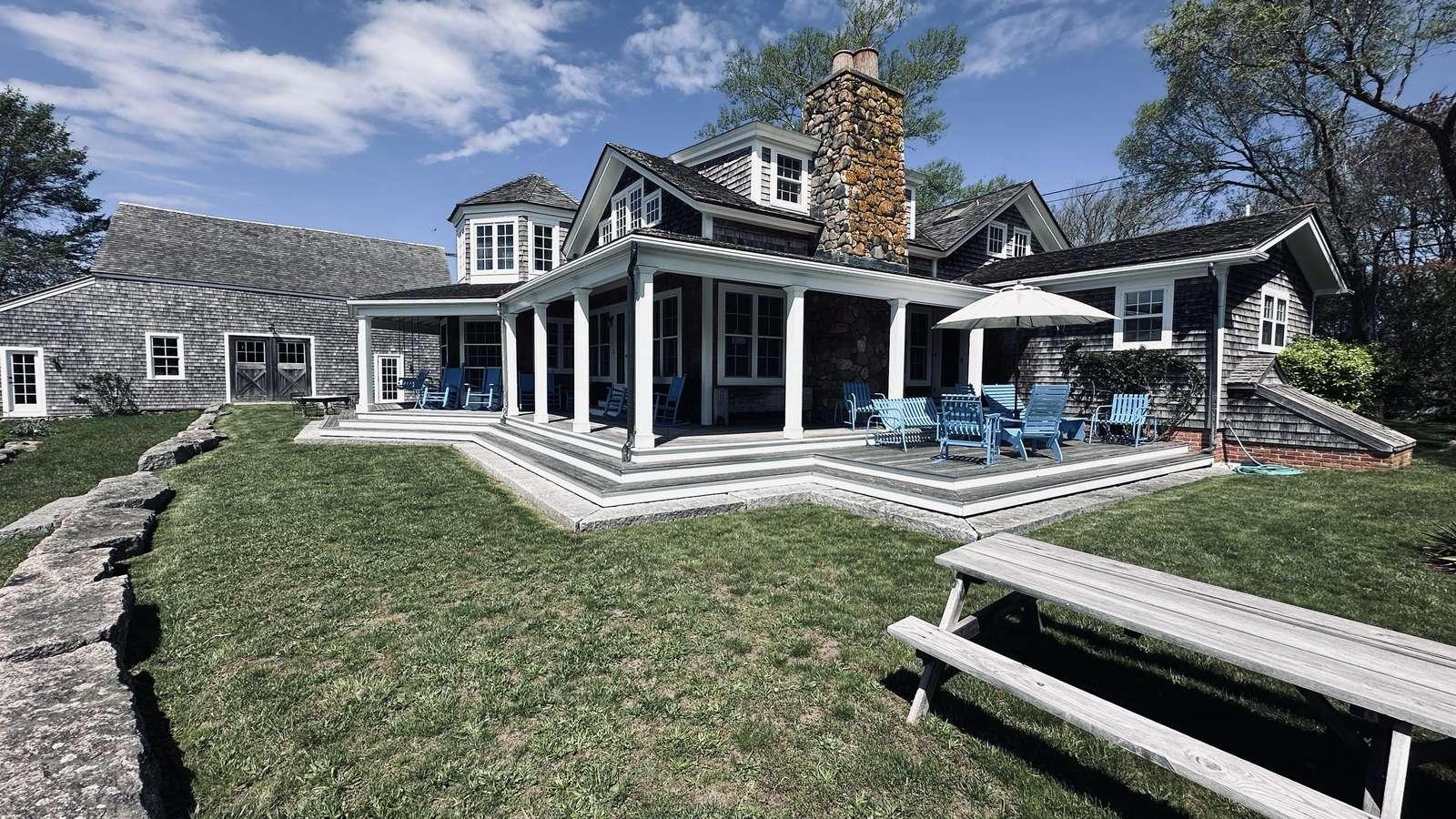 Mill Pond–Front West Tisbury Farmhouse with Scenic Water Views Preview 0