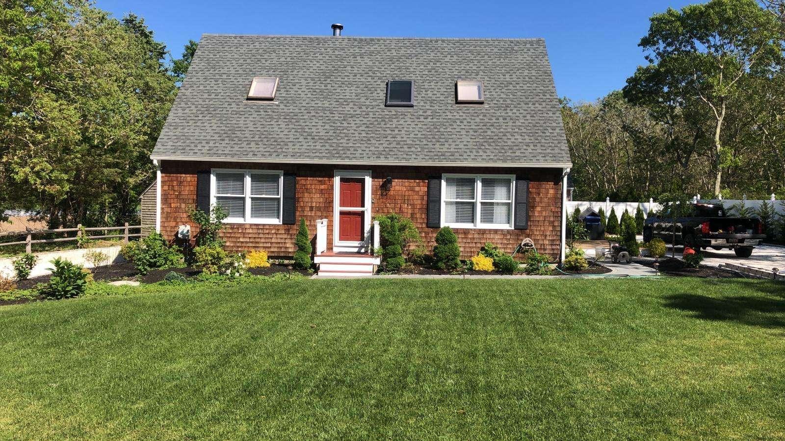 Edgartown Four-Bedroom for rent Close to Town & Beaches Preview 0
